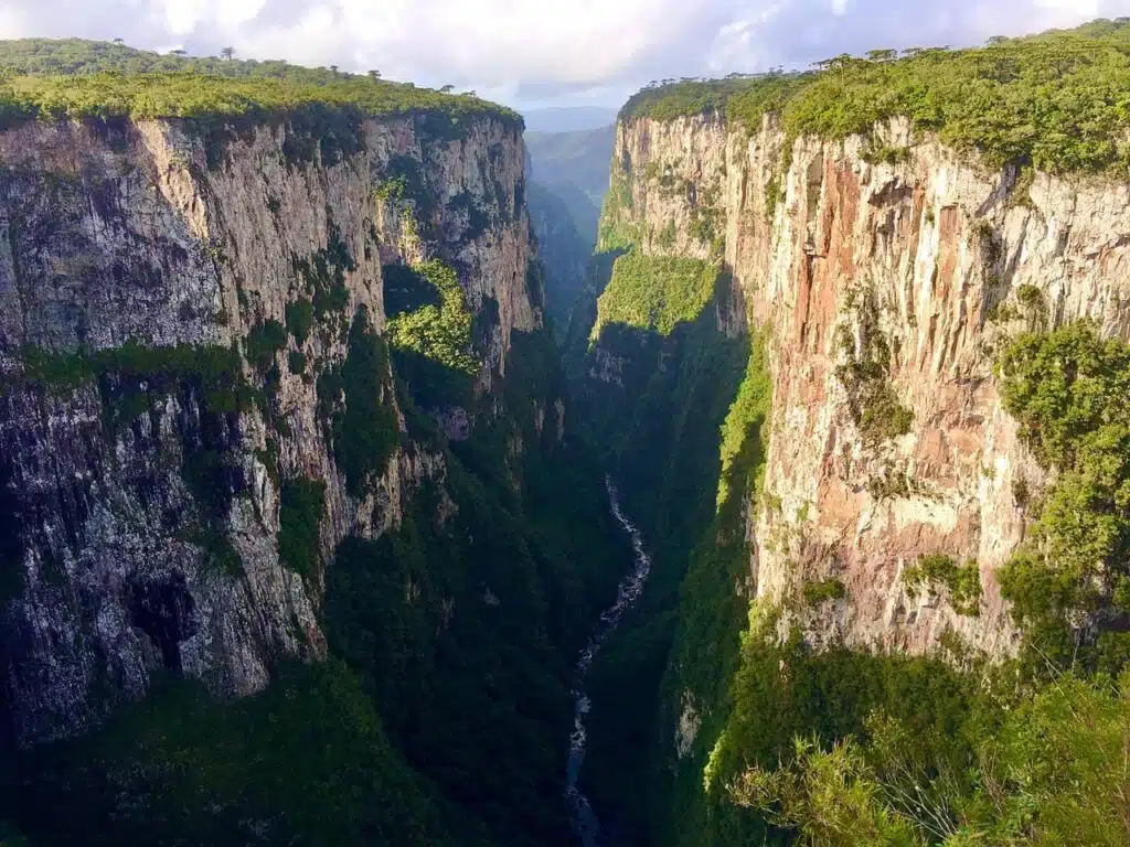imagem do Destino de ecoturismo no Brasil: APARADOS DA SERRA 