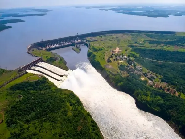 Usina hidrelétrica de Itaipu