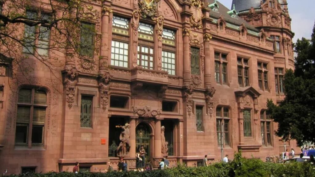 Como Estudar na Europa: Guia para Ingressar em Faculdades 2 Universidade de Heilderberg