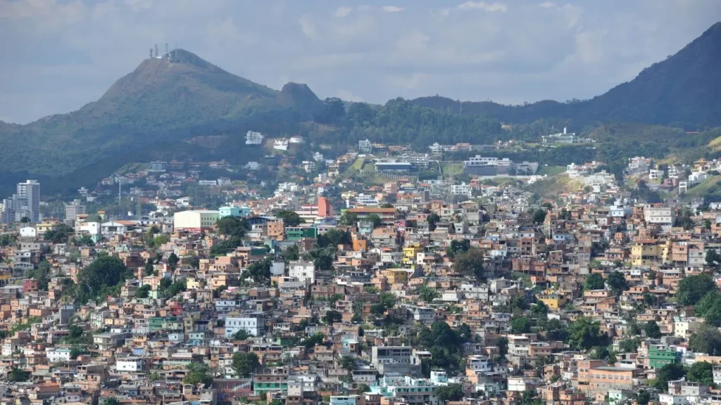 favela no Brasil. Consequencia da urbanização não planejada