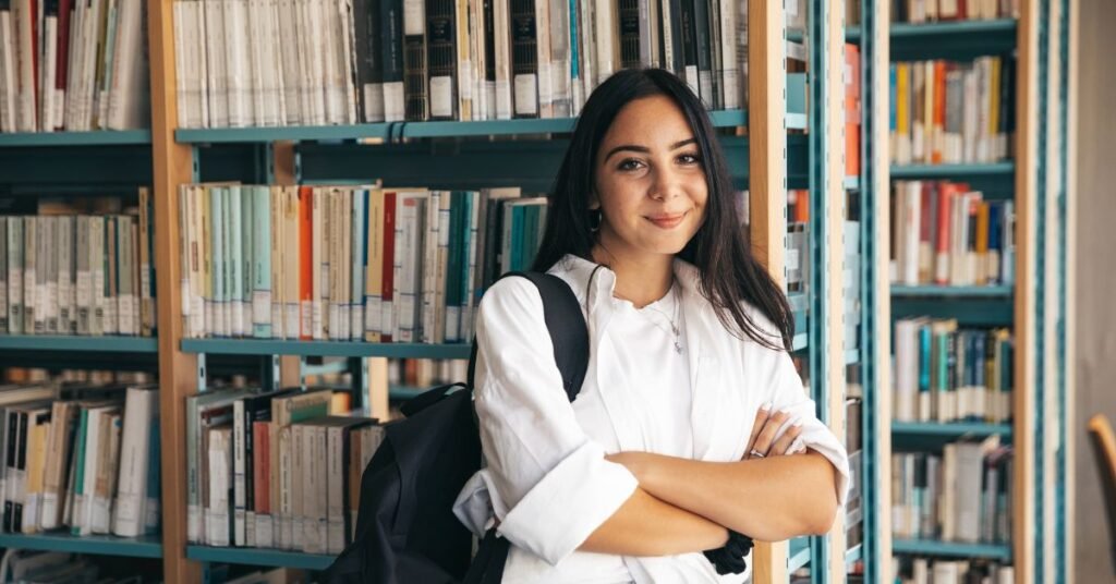 Melhores Livros de História: enem Guia Completo 2025 9 ESTUDANTE: MELHORES LIVROS DE HISTÓRIA