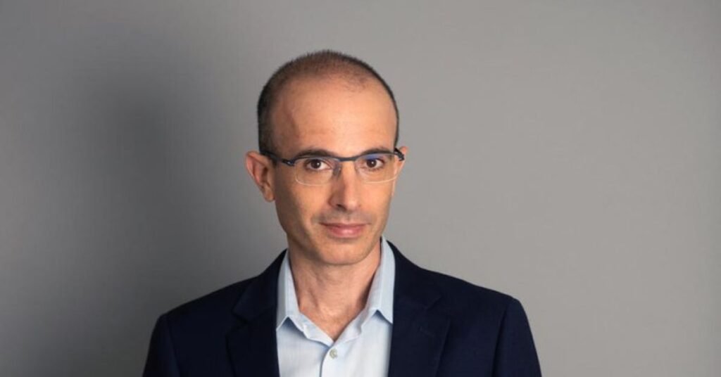 Sapiens: Uma breve história da humanidade — vale a pena? 4 Yuval Noah Harar - autor do livro sapiens