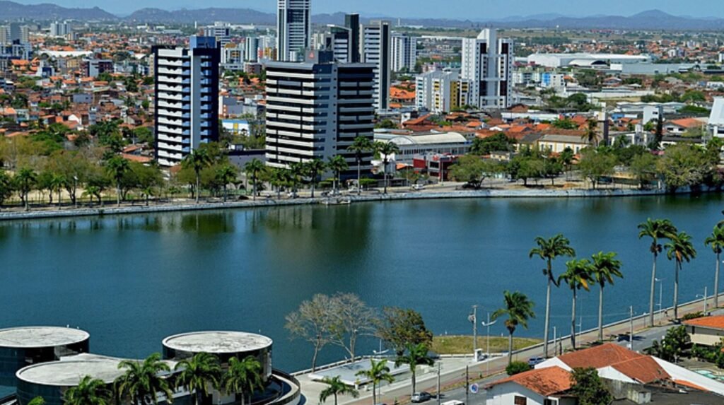 Custo de Vida para Estudantes Universitários: As Cidades Mais Baratas do Brasil 6 Campina Grande pb